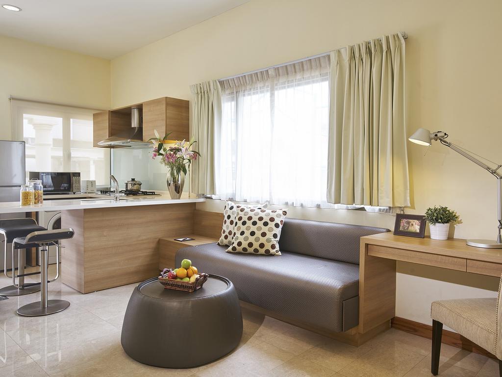 Village Residence West Coast By Far East Hospitality Сингапур Экстерьер фото