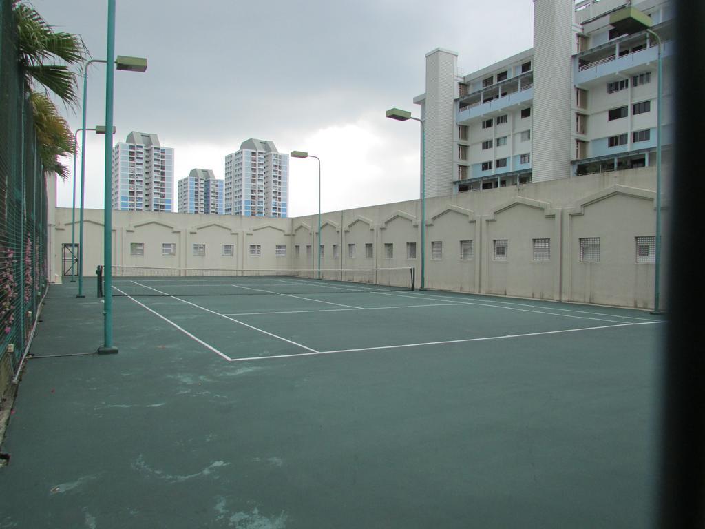 Village Residence West Coast By Far East Hospitality Сингапур Экстерьер фото