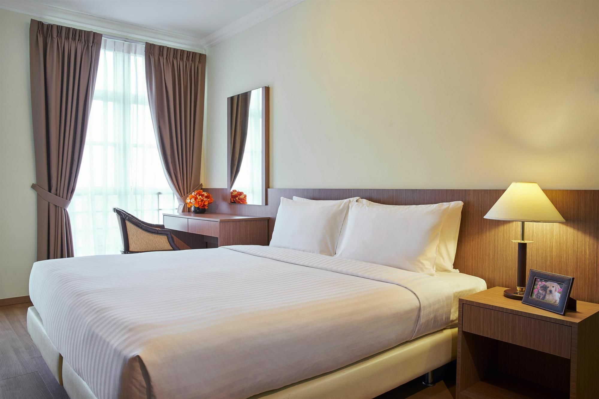 Village Residence West Coast By Far East Hospitality Сингапур Экстерьер фото